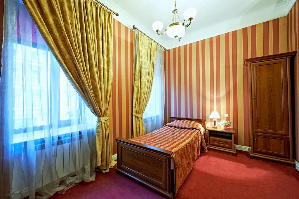 Hotel Baryshkoff Sankt Petersburg Zimmer foto