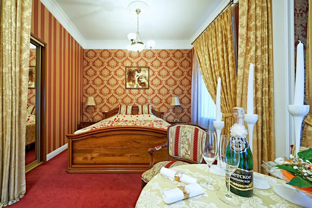 Hotel Baryshkoff Sankt Petersburg Zimmer foto